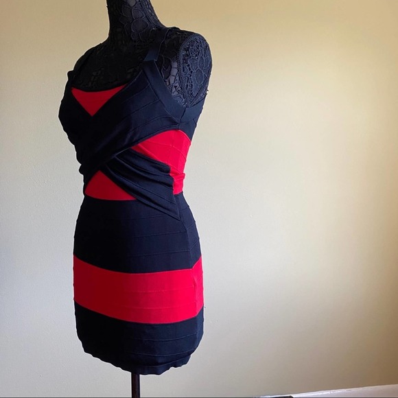 Venus Red Black Stripe Stretch Dress Size XS - Picture 2 of 6